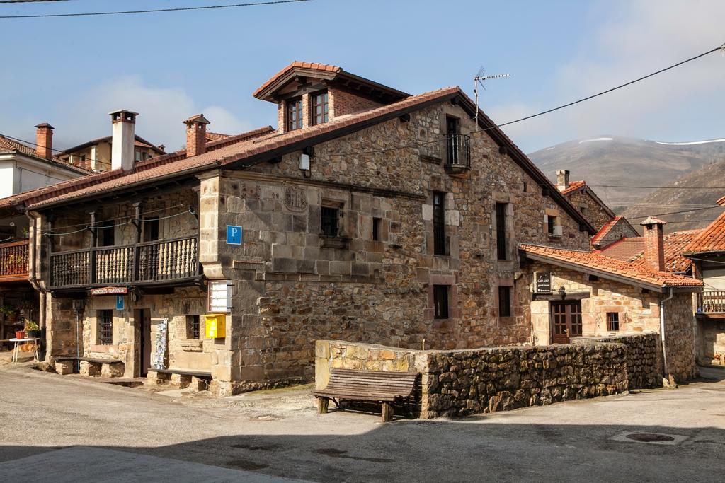 Nuestra Senora Del Carmen Hotel San Sebastian de Garabandal Exterior photo