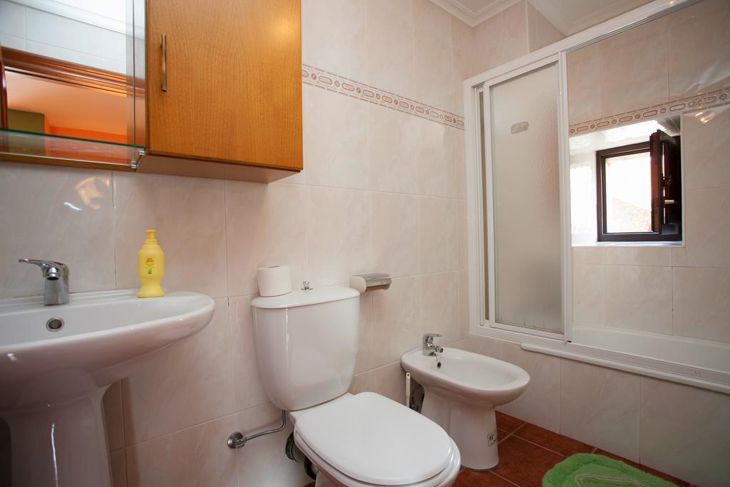 Nuestra Senora Del Carmen Hotel San Sebastian de Garabandal Room photo